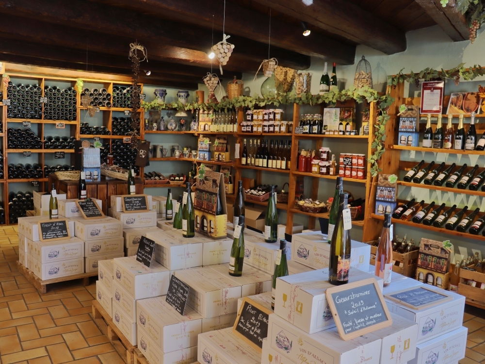 Dégustation et vente de vins d'Alsace à la Boutique à Turckheim